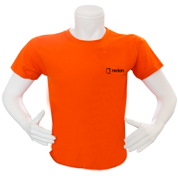 turuncu nakışlı t-shirt
